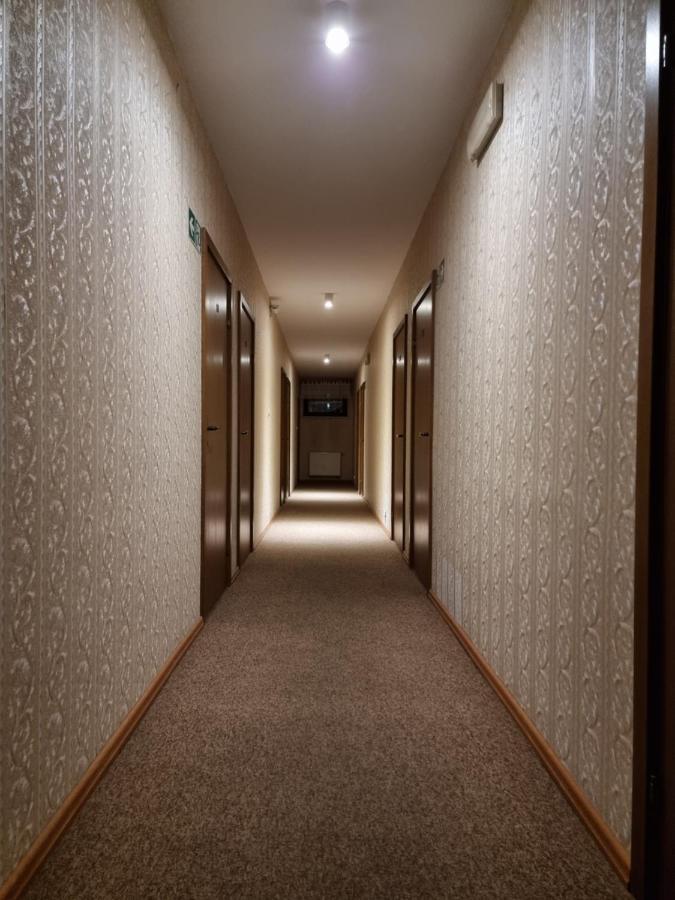 Hotel Jola Wrzesnia Ngoại thất bức ảnh